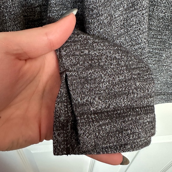 Hollister Grey Long-Sleeve - Picture 3 of 4